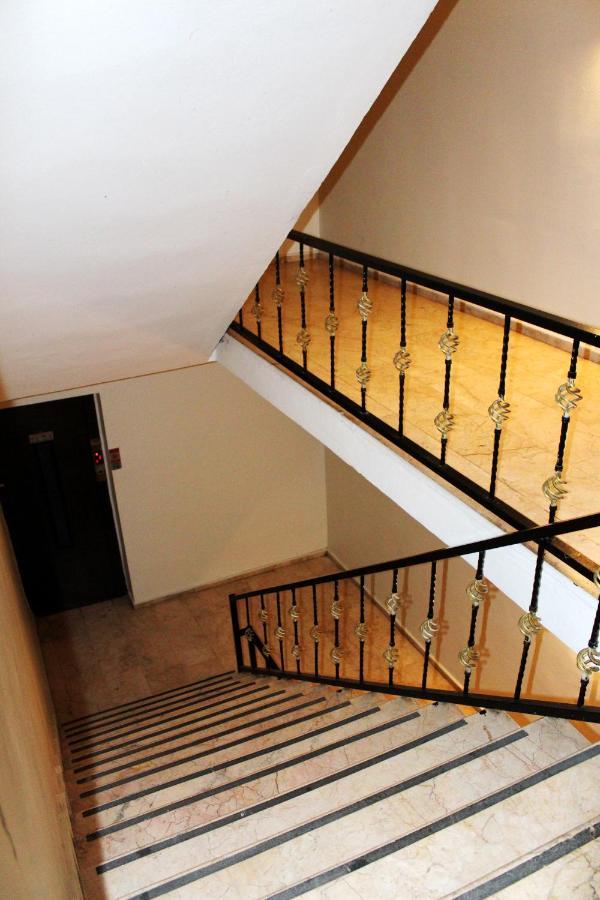 White Crown Apartman Ve Yasam Merkezi Istanbul Ngoại thất bức ảnh