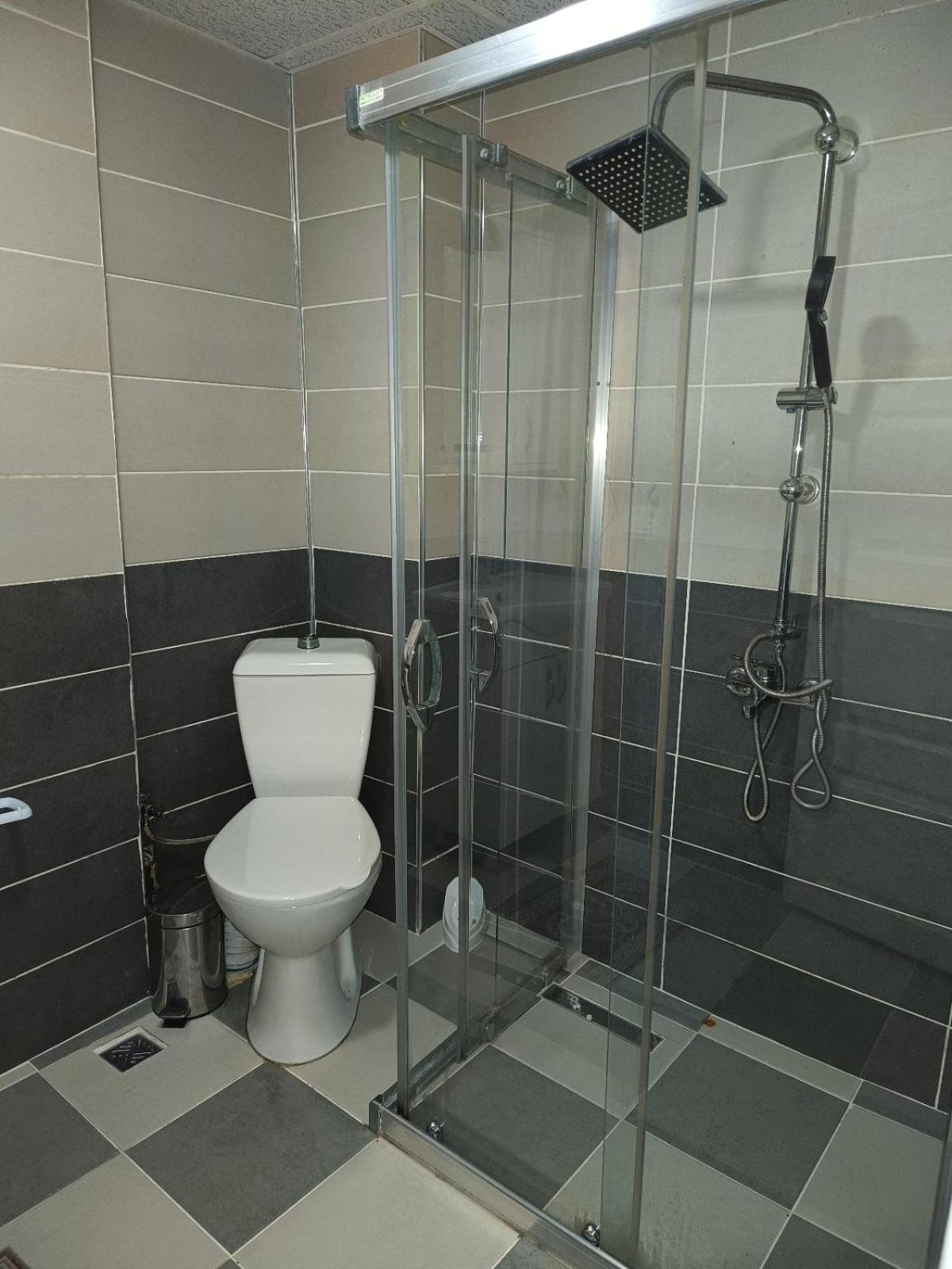 White Crown Apartman Ve Yasam Merkezi Istanbul Ngoại thất bức ảnh