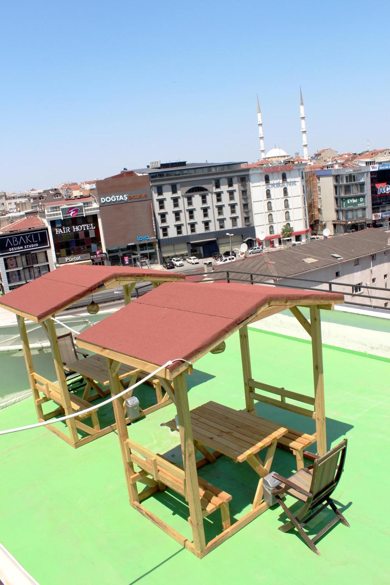 White Crown Apartman Ve Yasam Merkezi Istanbul Ngoại thất bức ảnh